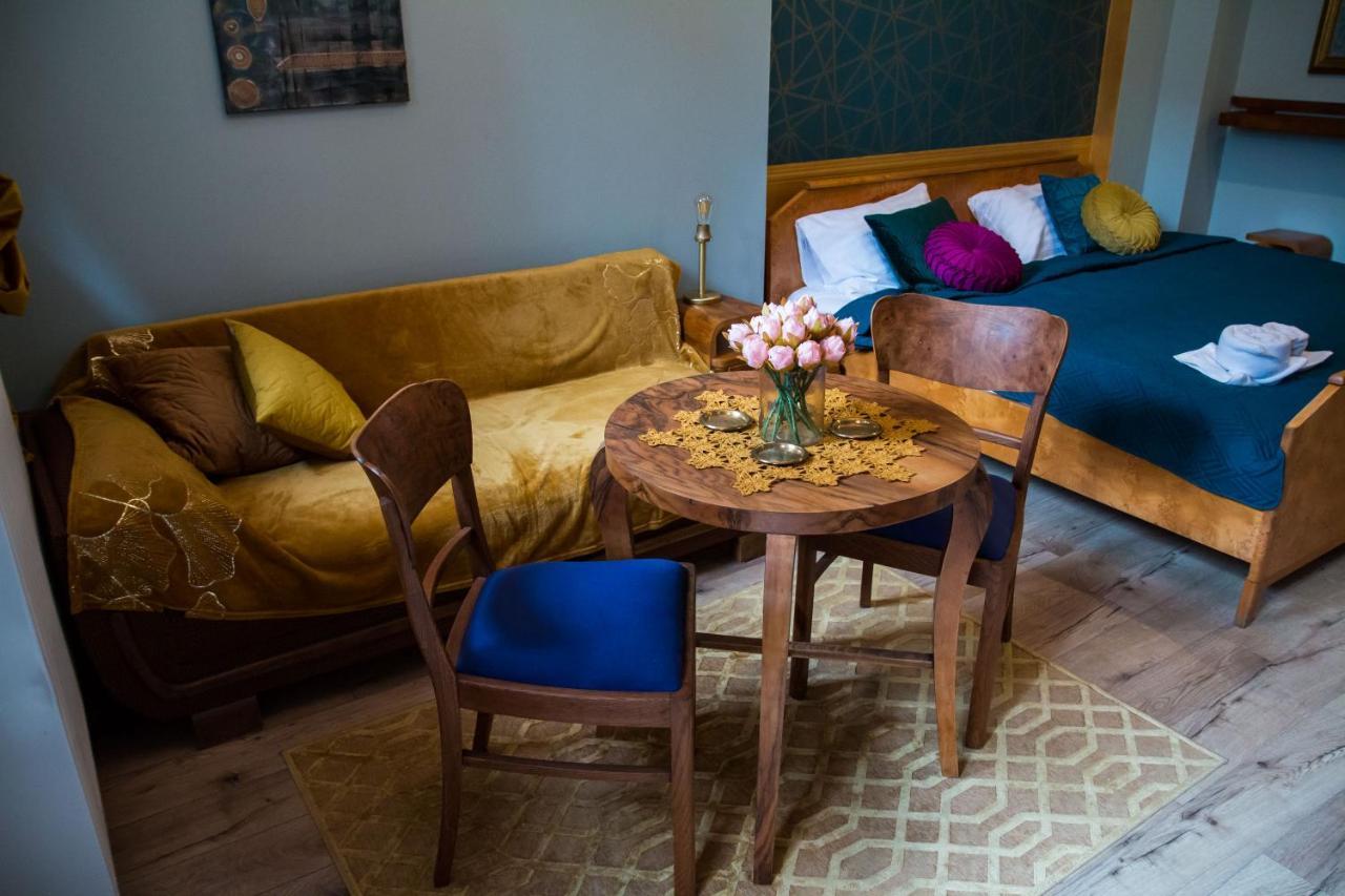 Apartment Miodowa Faktoria 2 By Rentoom *